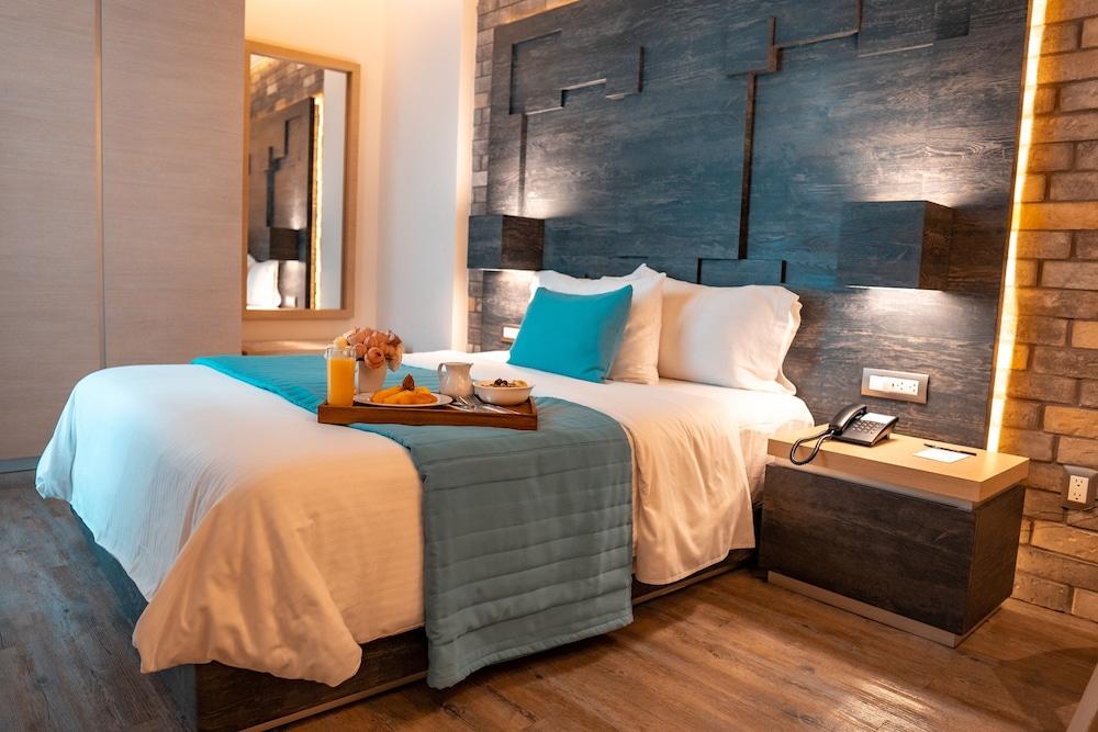 Hotel Punto Mx Mexico City Exterior photo